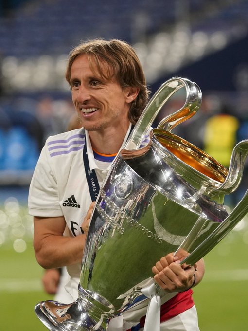 球队末节逆转成功，战术调整显著