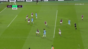 利物浦欧冠大名单：萨拉赫缺阵！范戴克领衔，维尔茨在列