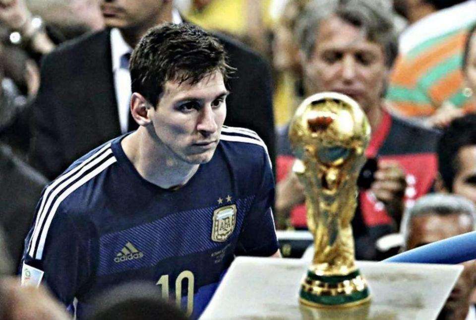 曼城替补席依然豪华