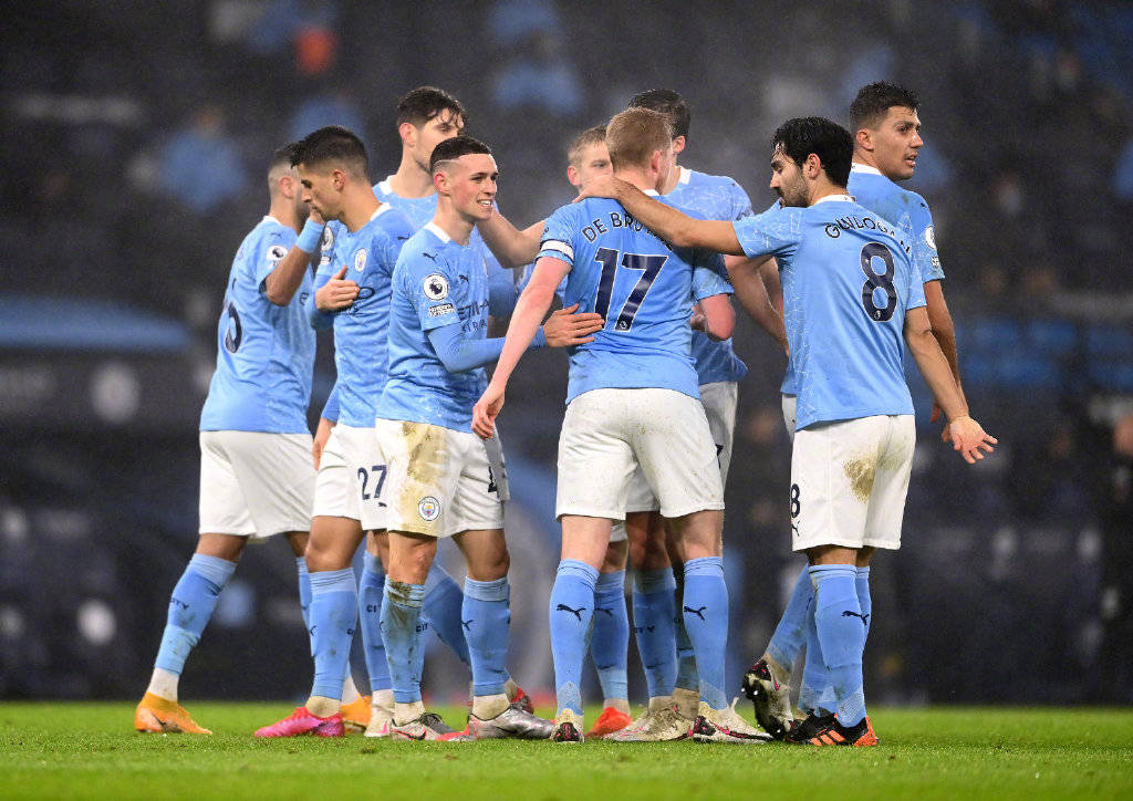 用冠军告别！雷速海报：布斯克茨&阿尔巴完成最后一舞，正式退役